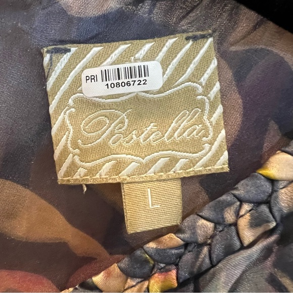 Anthropologie 100% Silk Floral Top - Picture 3 of 4